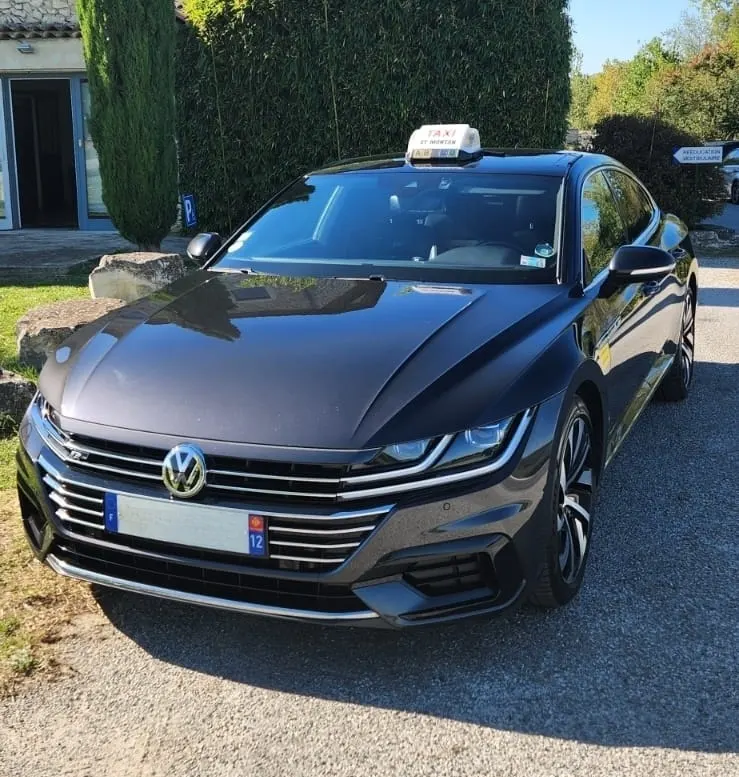 Taxi du Soleil berline avant trois-quarts à Montélimar