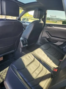 Espace arrière de la berline Taxi du Soleil